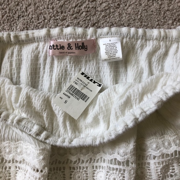 Crop Top - Picture 3 of 3